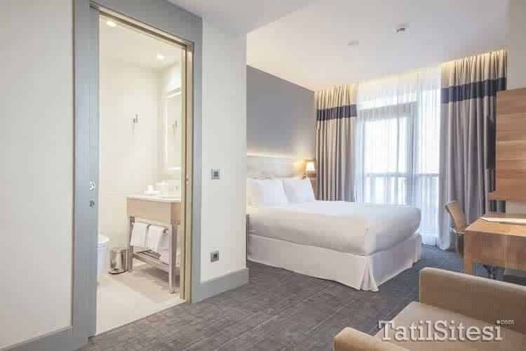 Four Points By Sheraton Hotel